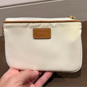 NEW Coach White and Tan Wristlet